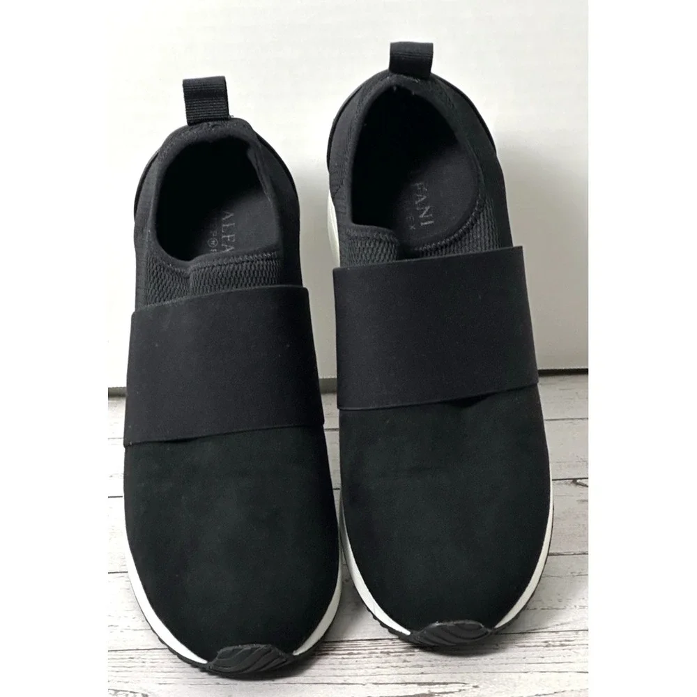 Alfani Step‎ In Flex Sneakers Black Pull-on Size 8.5 Women's Black Sneakers